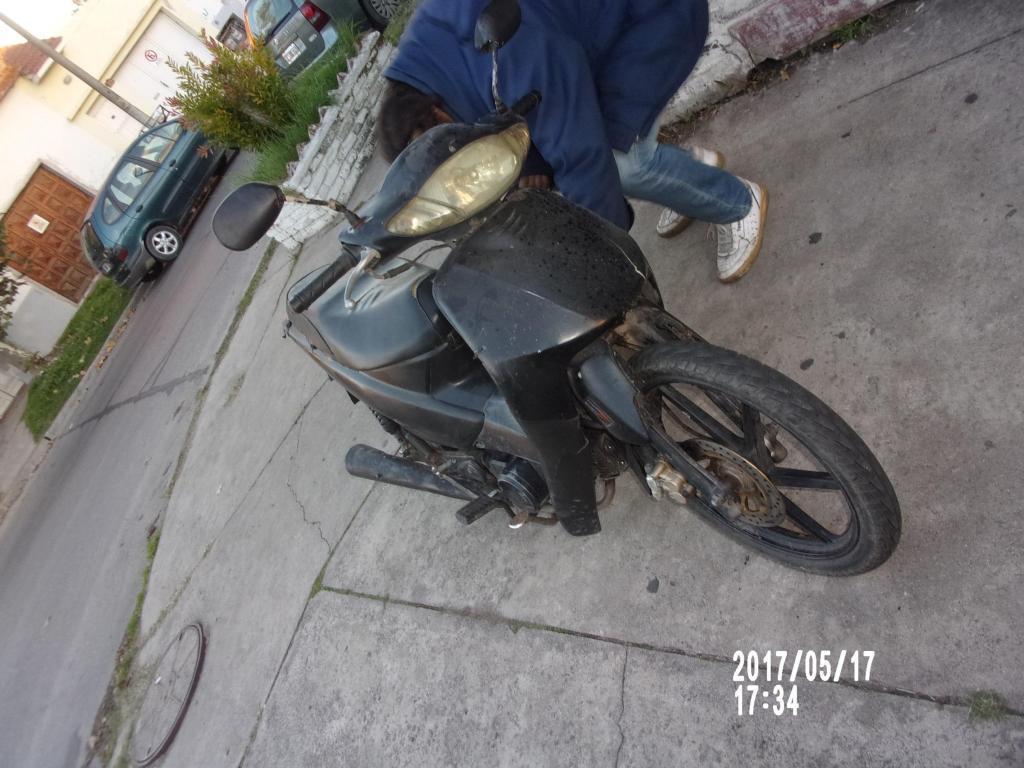 VENDO BRAVA NEVADA 110CC MD 2013