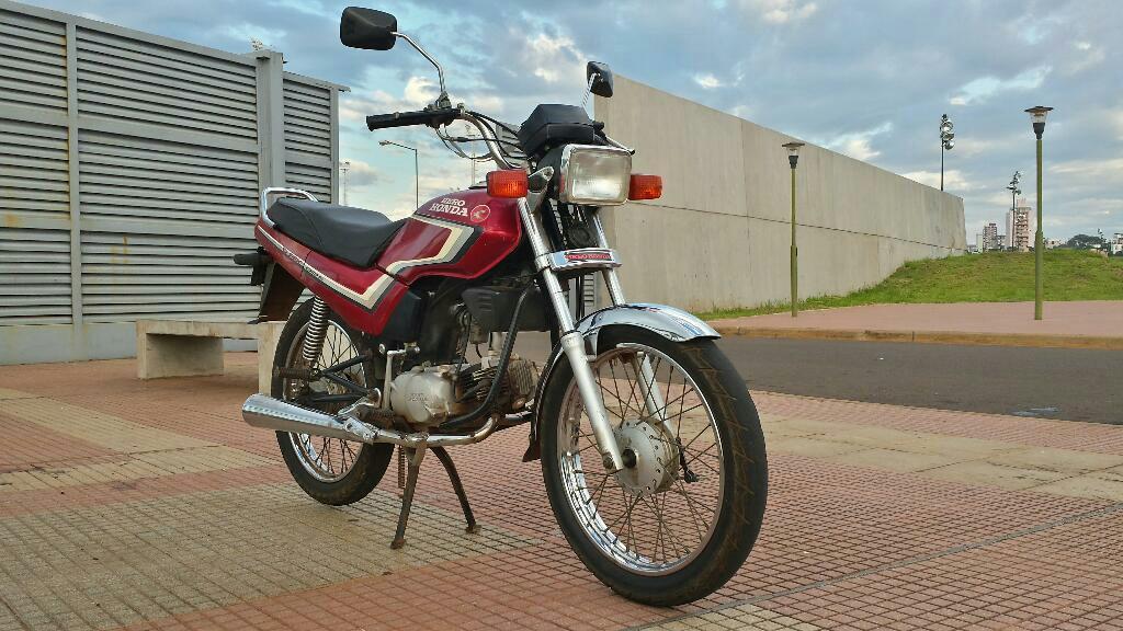 Moto Honda Hero