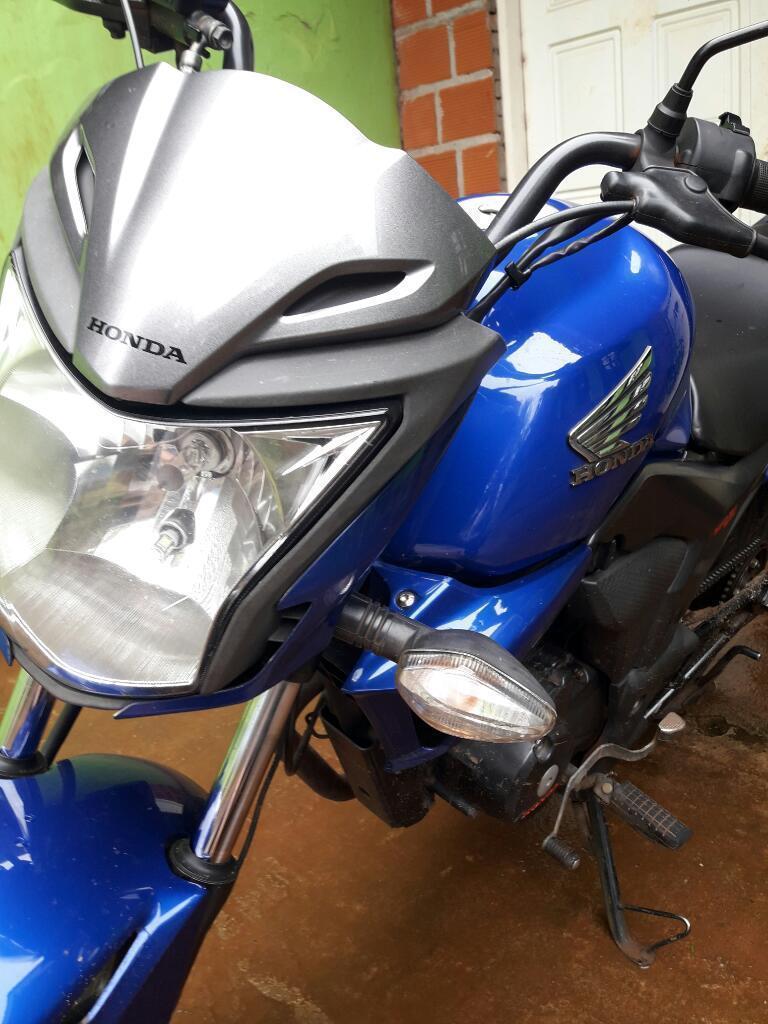 Vendo O Permuto Invicta 150