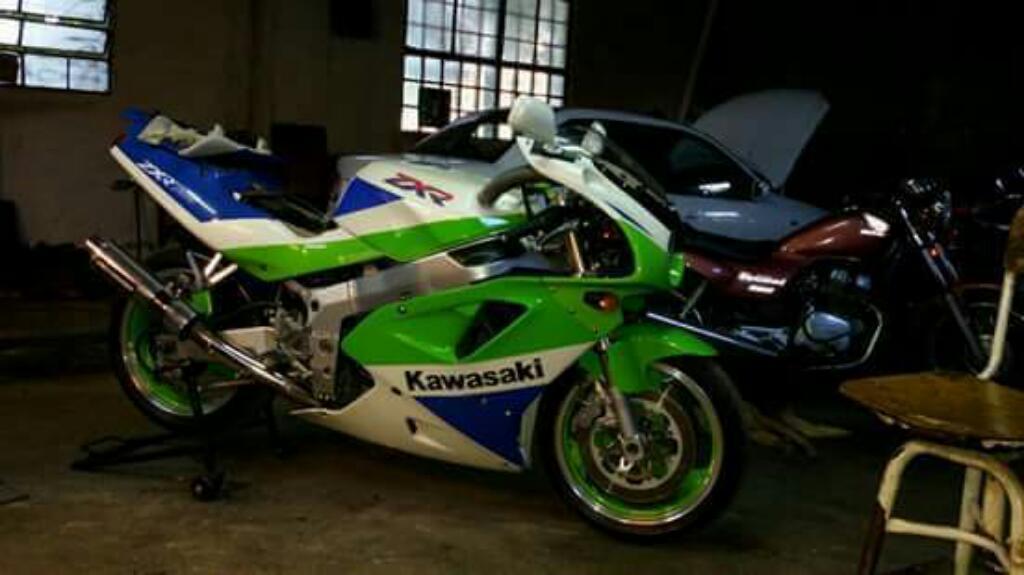 Kawasaki Zx 750 Rr Impecable
