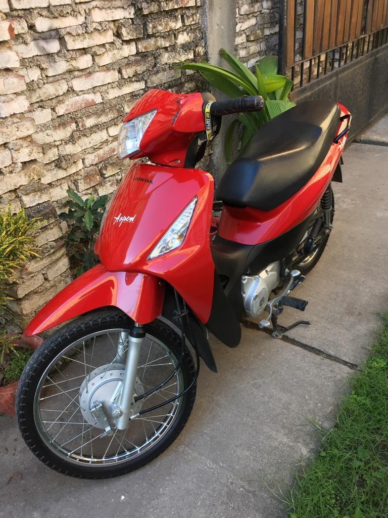 Honda Biz 125Es 2012. Permuto