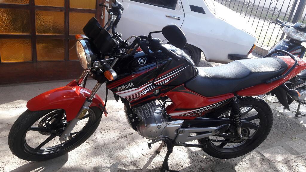 Vendo Yamaha 2015