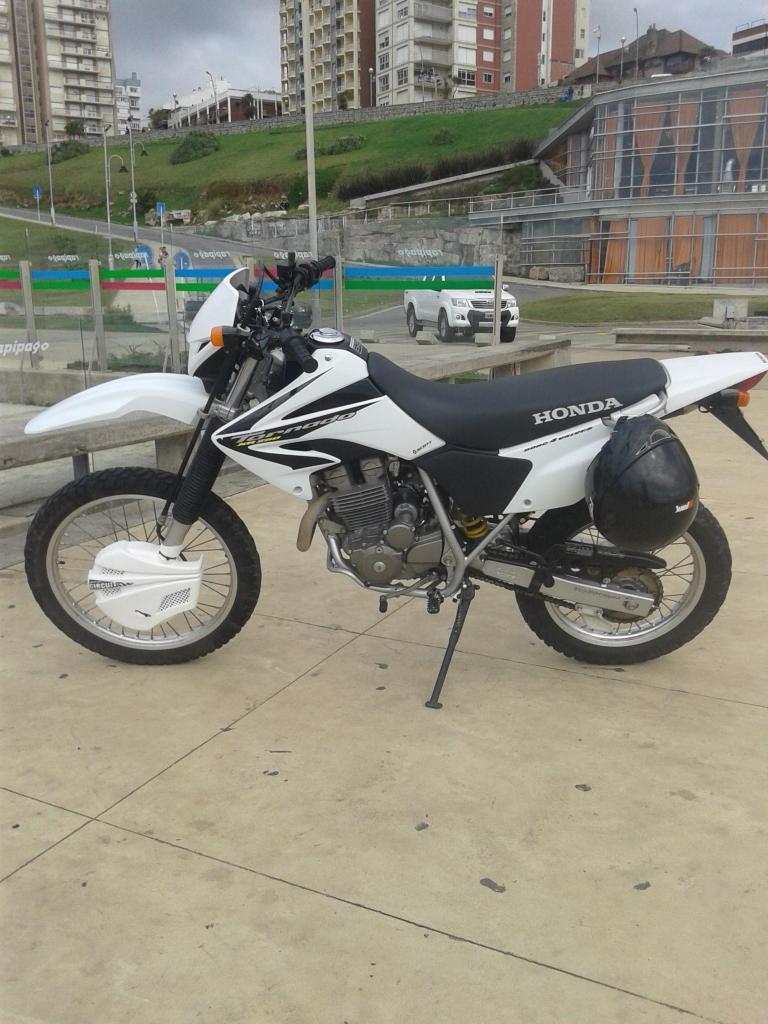 VENDO HONDA TORNADO ALARMA VTV TITULAR