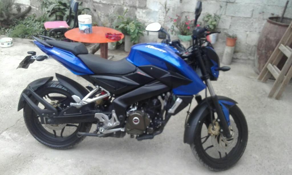 Rouser 200cc - 2014