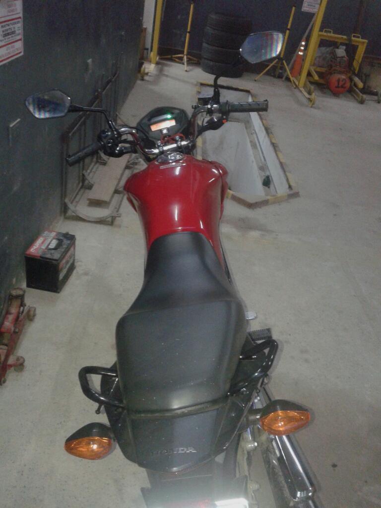 Vendo Cg 150..2017 con 2000 Kilómetros