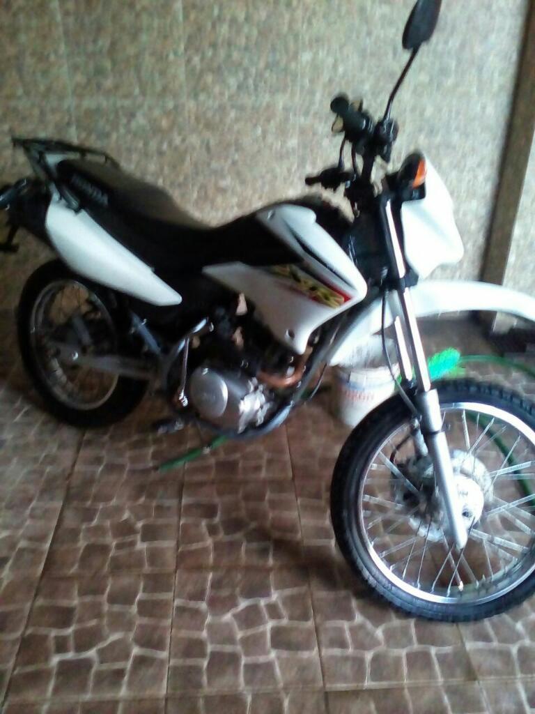 Vendo Exelente Moto Xr 125 Modelo 2014