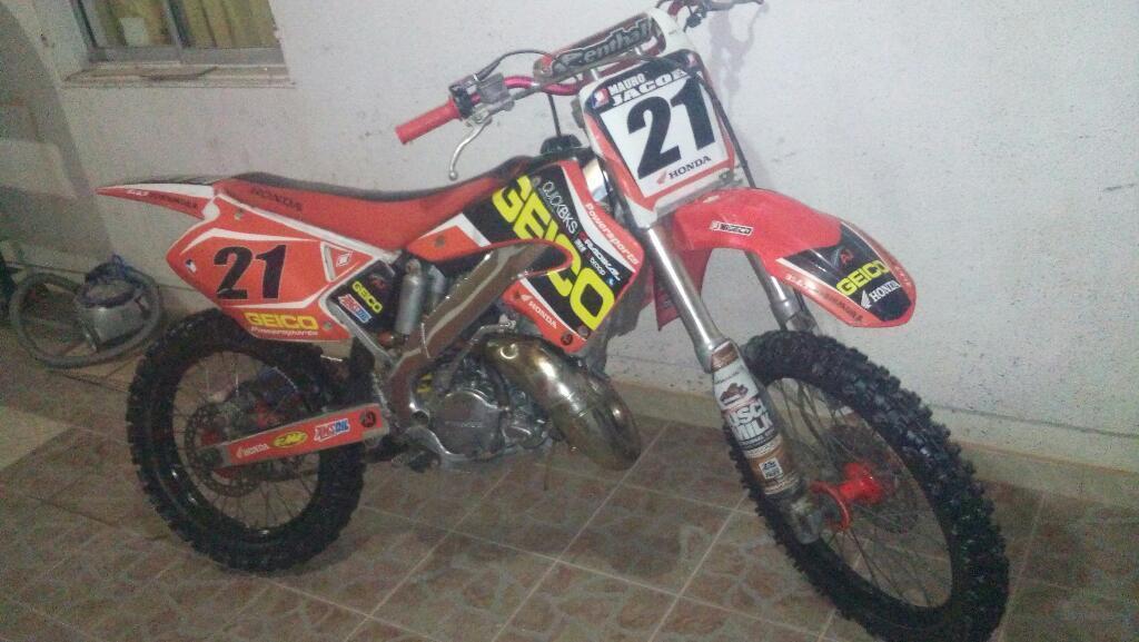 Vendo Permuto Honda Cr 125 Modelo 2000