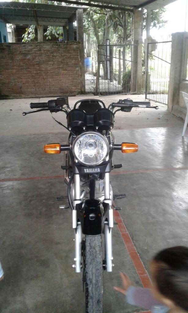 VENDO YBR FULL 2010