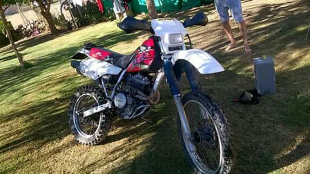 Honda Xr250