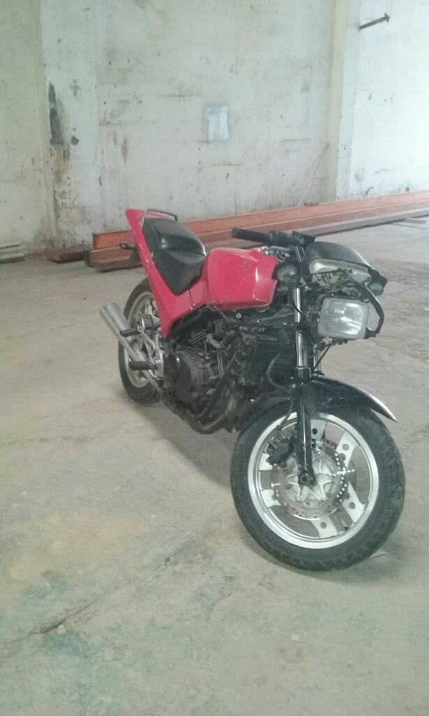 Que Me Ofrece X La Honda Vf 400f