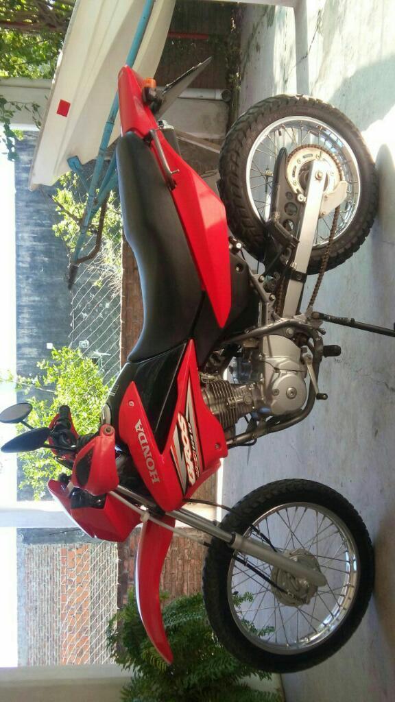 Vendo Honda Bros 125 Impecable