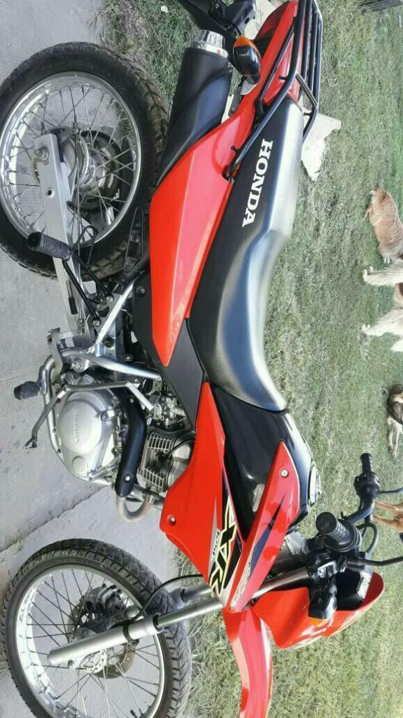 Honda Xr 125 con Alarma 2013