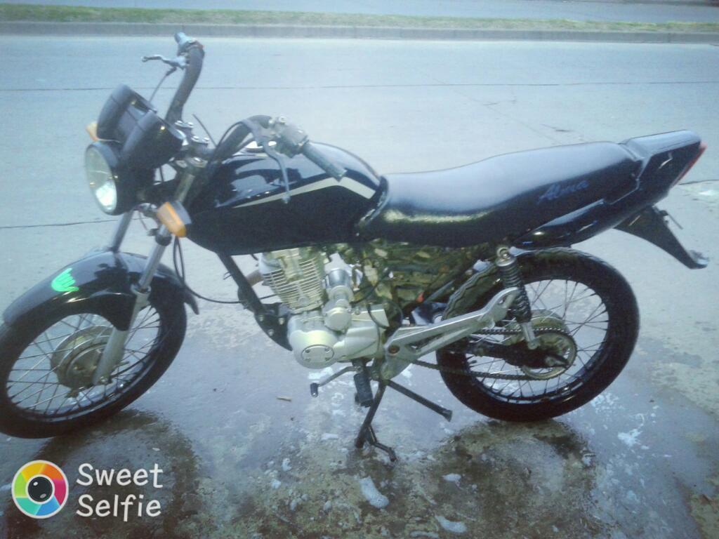 Vendo Moto Urgente con 08 Firmado