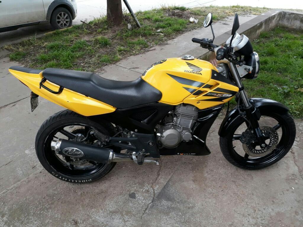 Moto Vendo Permuto Honda Twister 2008