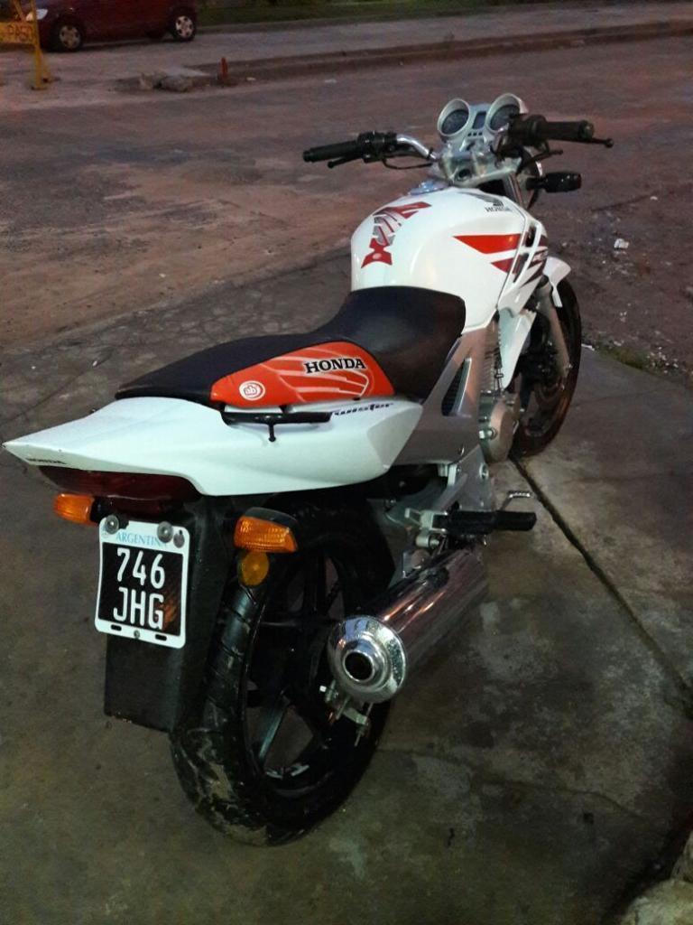 Honda Twister 2013 Impecable