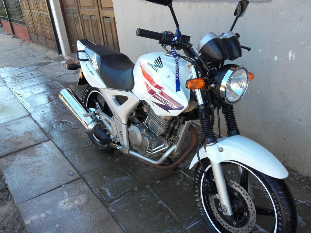 Vendo Honda Wtuister 250