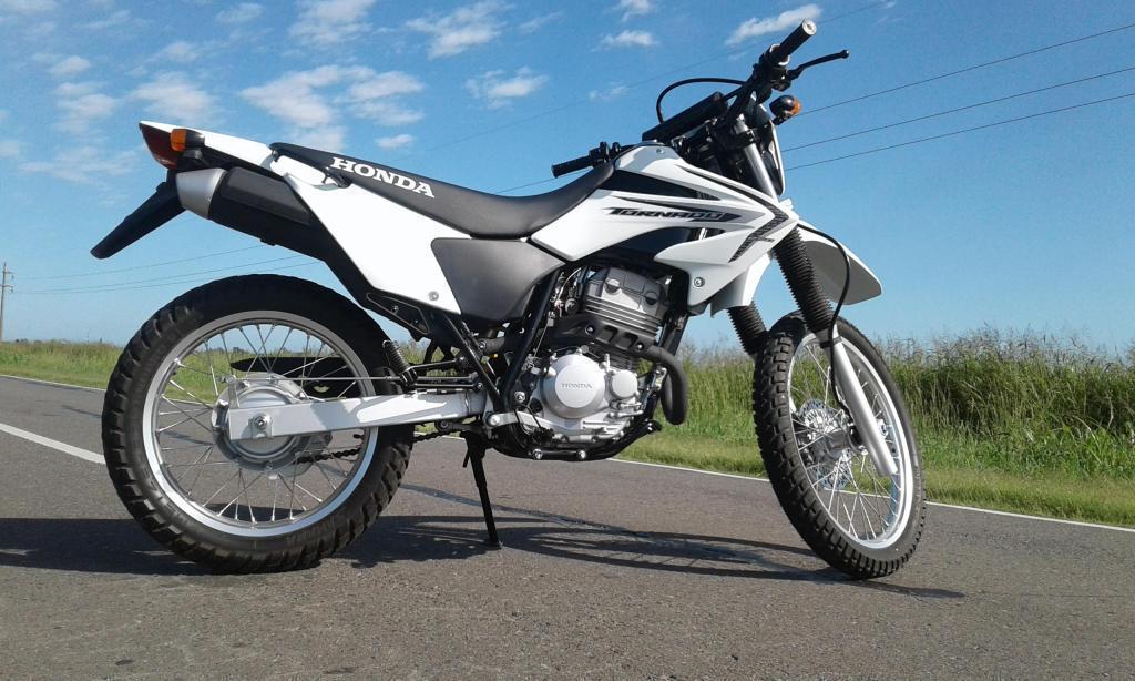 SE VENDE HONDA TORNADO 250