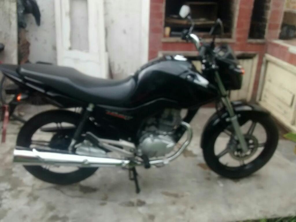 Vendo Honda Cg Titan 2016. No Se Permuta