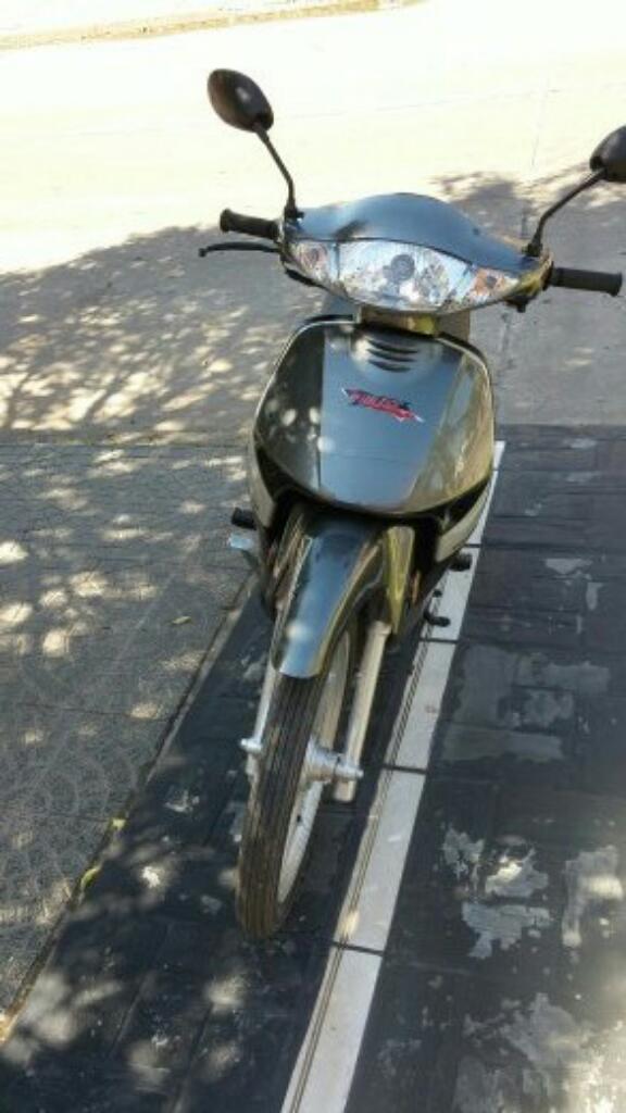 Vendo Moto