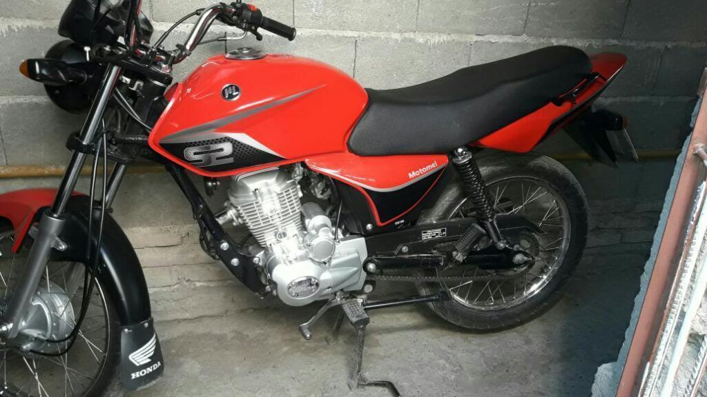 Vendo Moto 150 Buen Estado Nueva