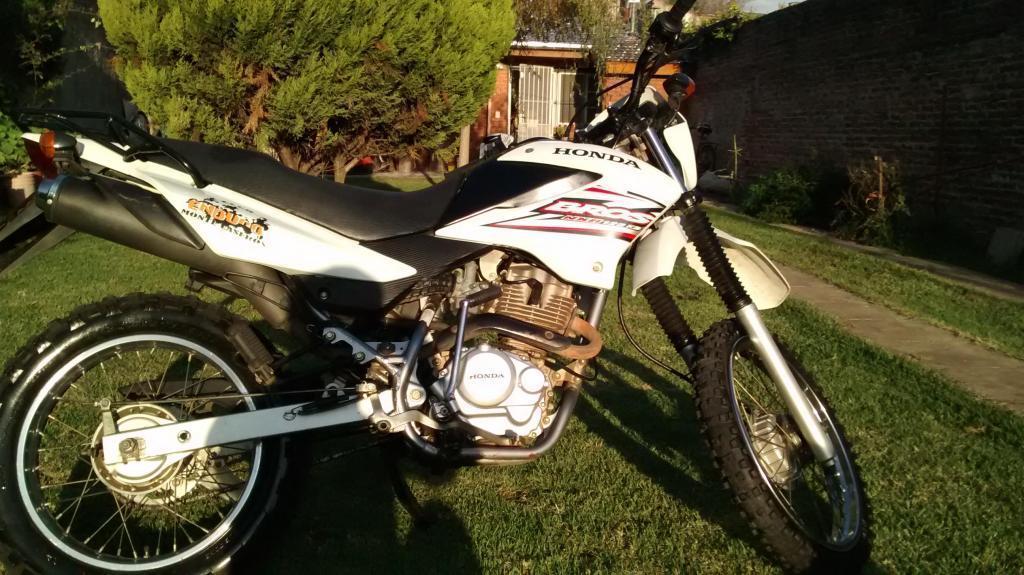 honda bross xr 125 impecable !!
