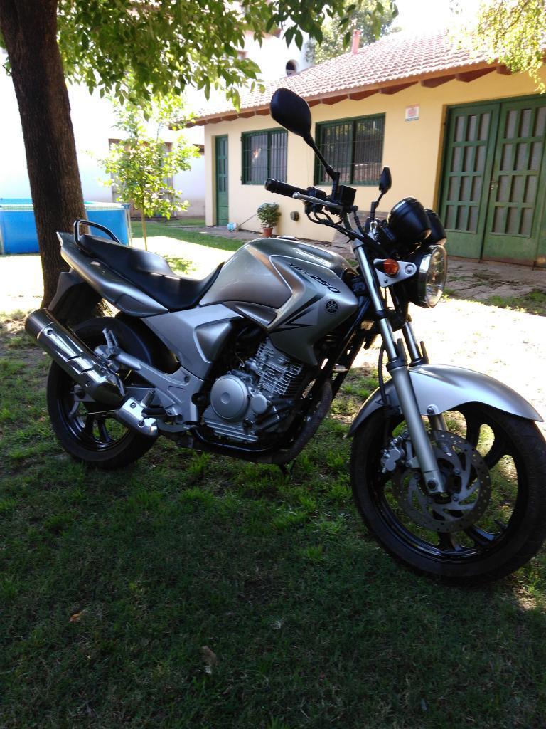 YAMAHA YBR250 2009