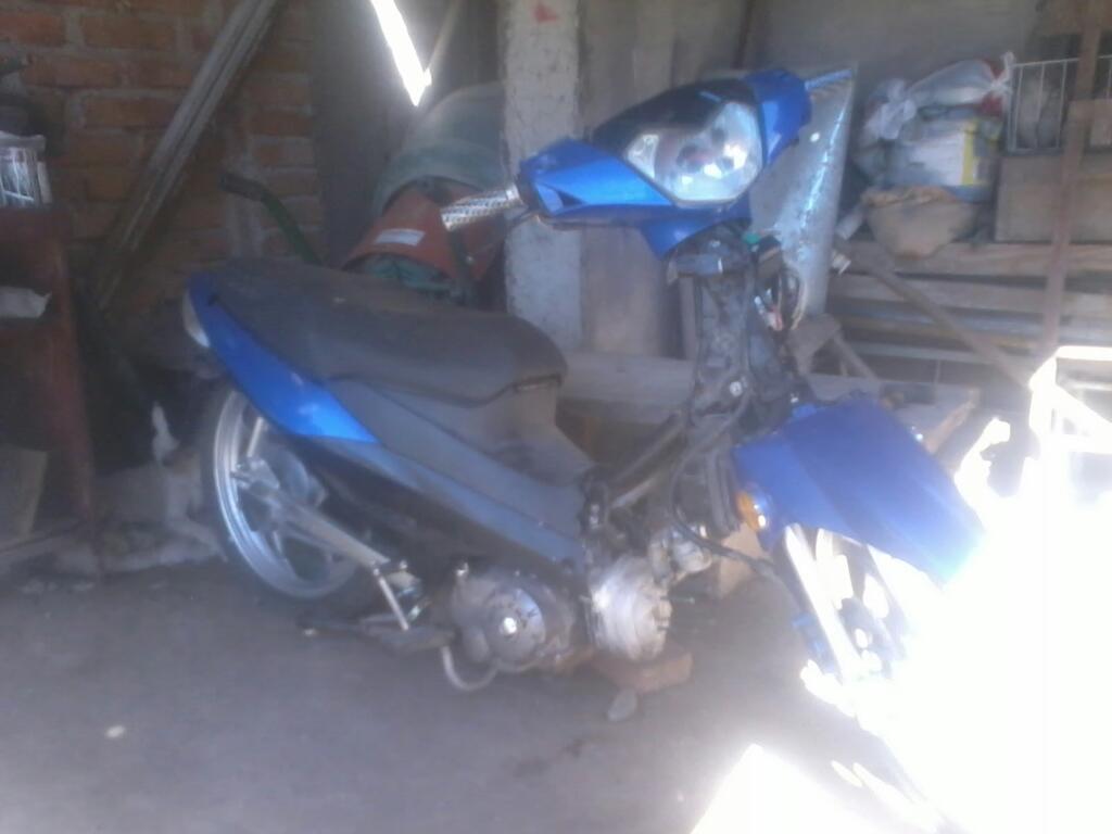 Vendo Moto Gilera 152