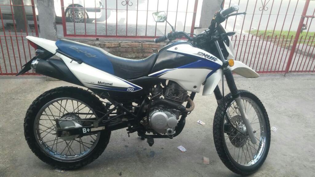 Vendo Mi Skua 150 a 17.000 Solo X Hoy