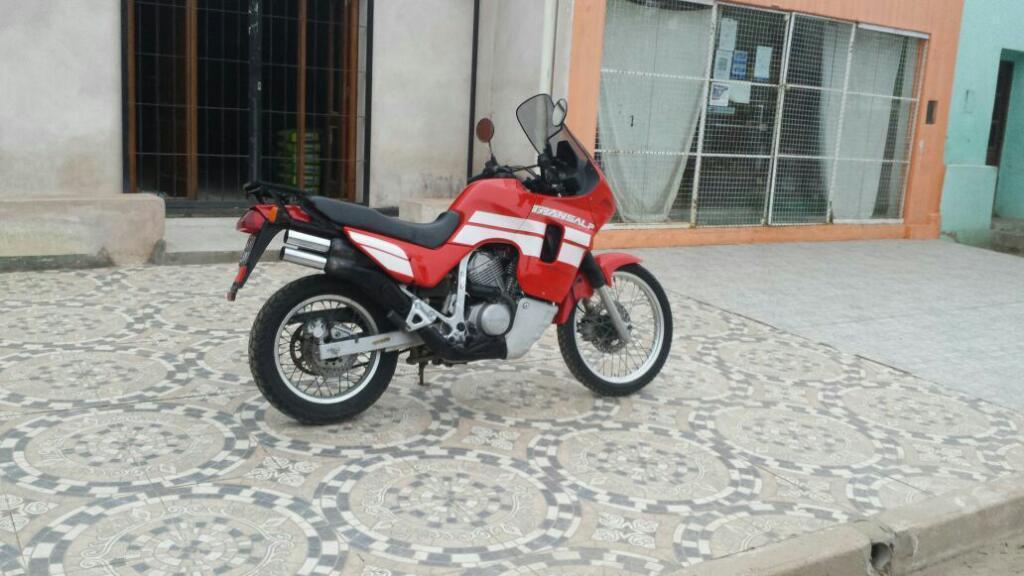 Moto Honda Transalp 600 Modelo 95