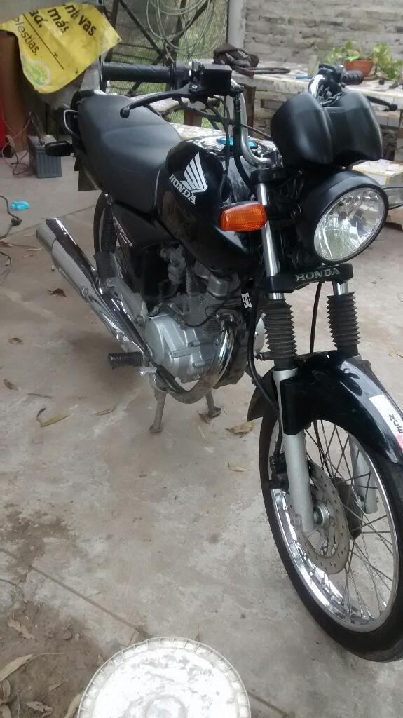 Vendo Honda Cg Titam Año 2005 08policial