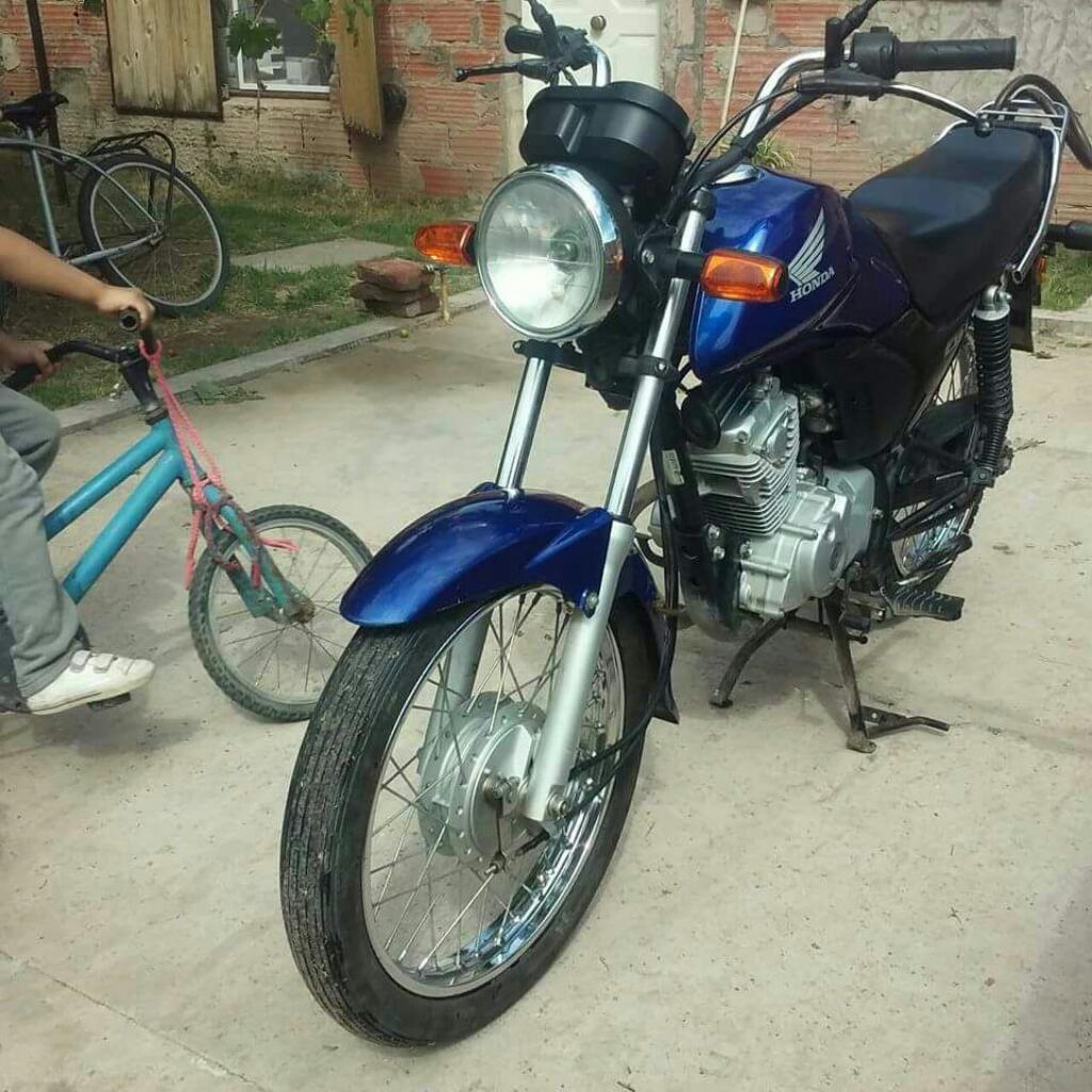 Vendo Moto Honda Cb1 125