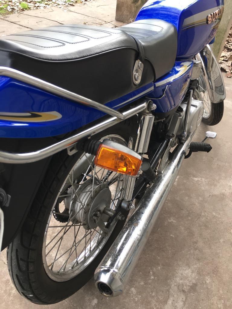 Suzuki Ax100