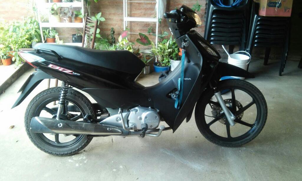 Hermosa Honda Biz 2017