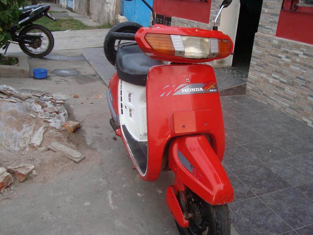 Líquido Honda Kinetic 100cc 2t Una Joya