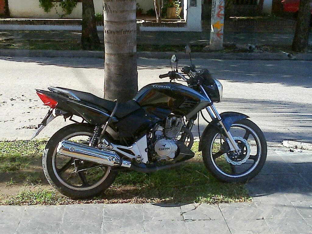 Moto: Modelo Corven Hunter 160, 2013