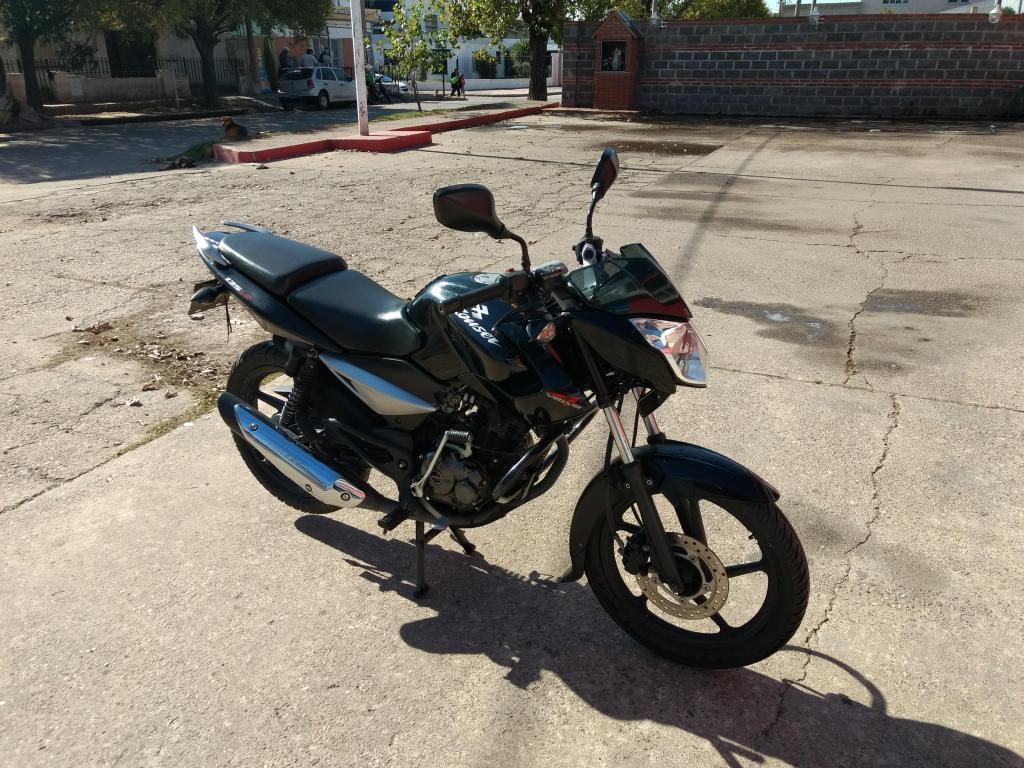 VENDO BAJAJ 135LS MOD. 2011 EN EXCELENTE ESTADO!