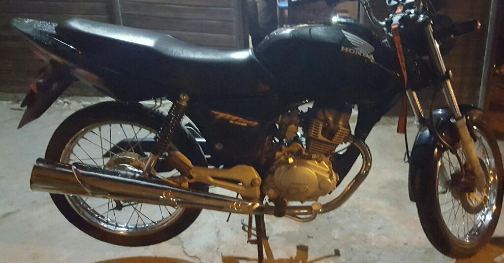 Vendo O Permuto Titan 150