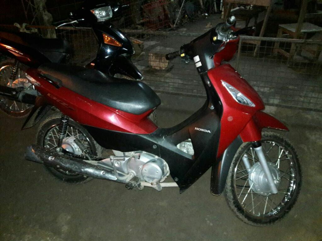 Vendo Honda Biz 125 Modelo 2015