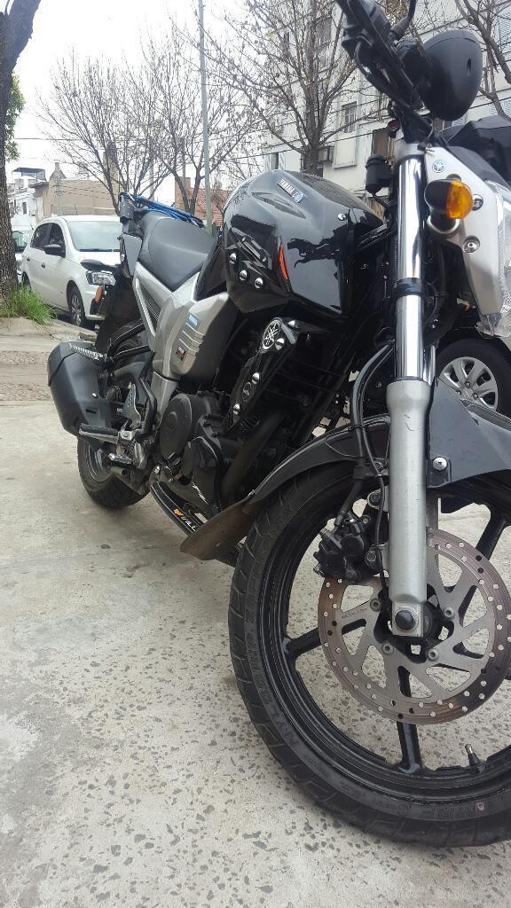 Liquido en 30 Mil . Impecable Fz 2013