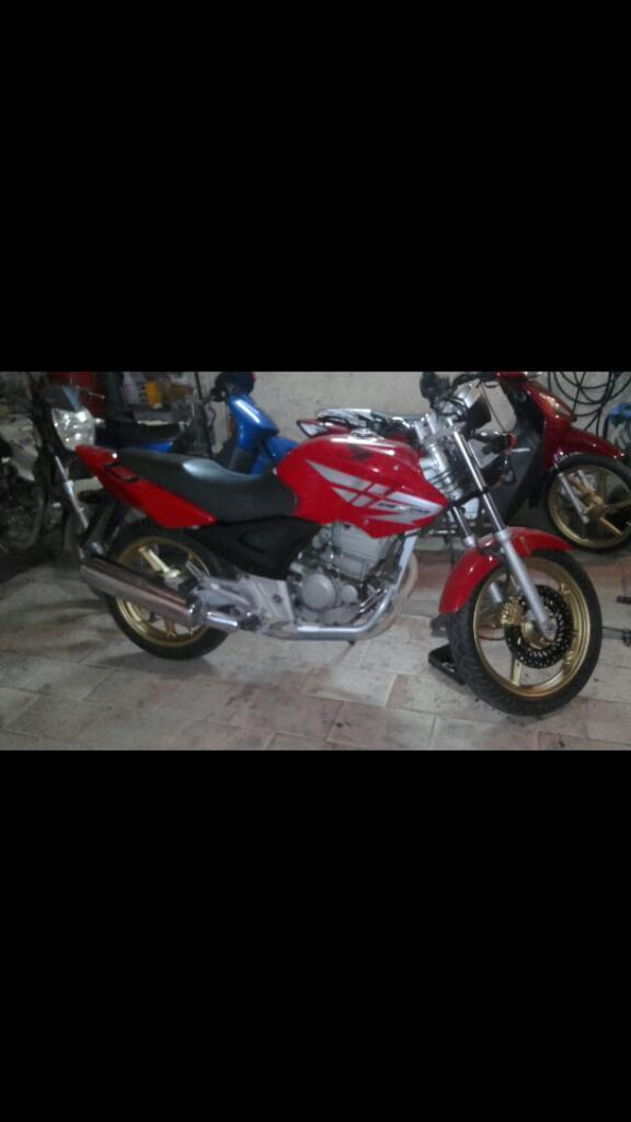 Vendo Honda Twister 250