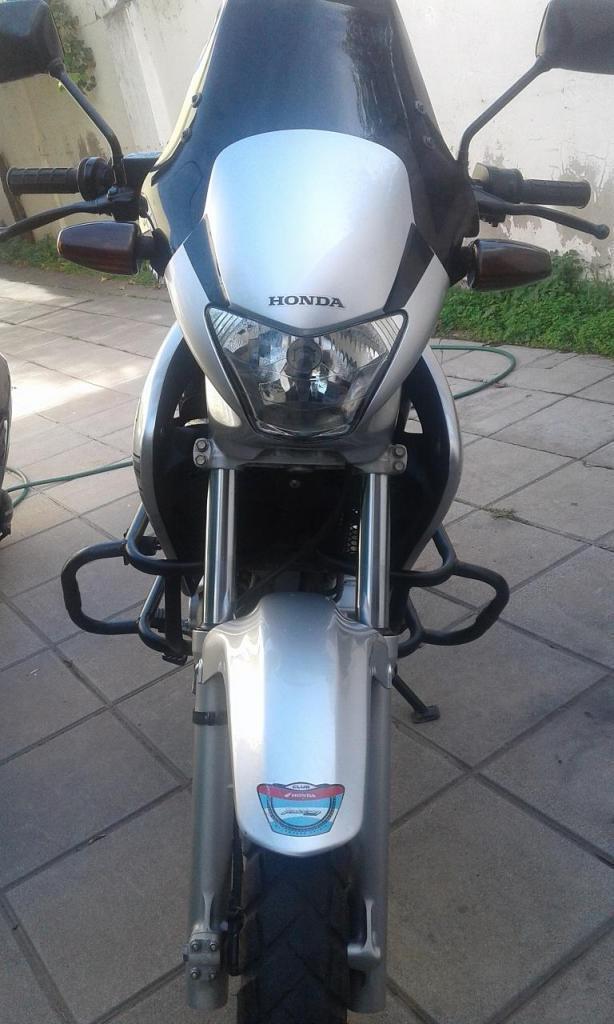 Urgente! Honda Falcon nx4. Año 2009