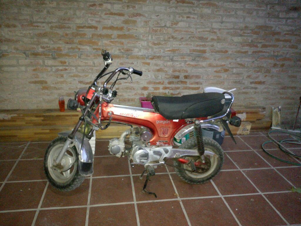 Honda Dax 98