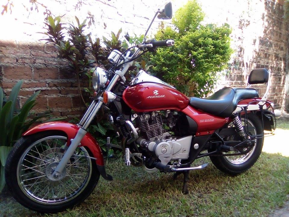 VENDO BAJAJ AVENGER 200