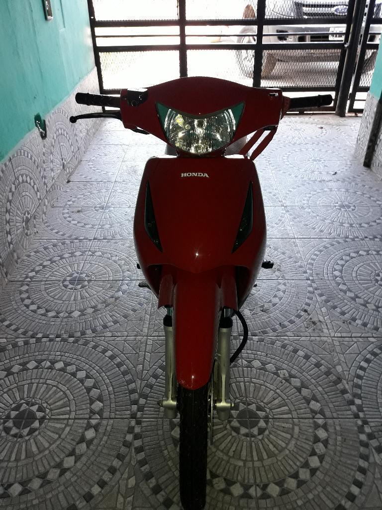 Permuto por Honda Titan