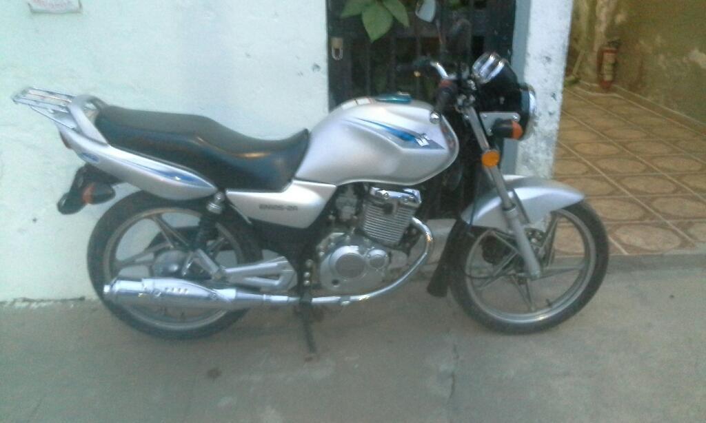 Suzuki 125cc en