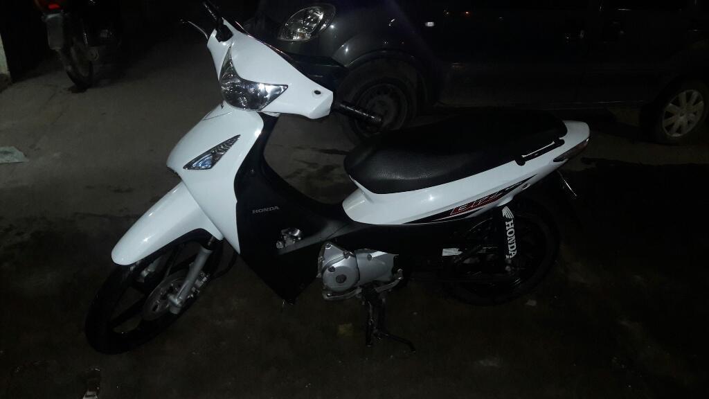 Vendo Honda Biz 125 Modelo 2016