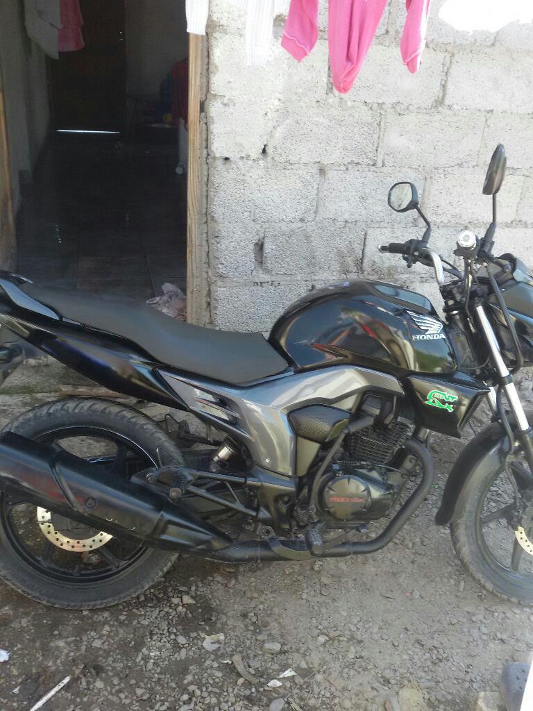 Honda Cb Invicta 2014