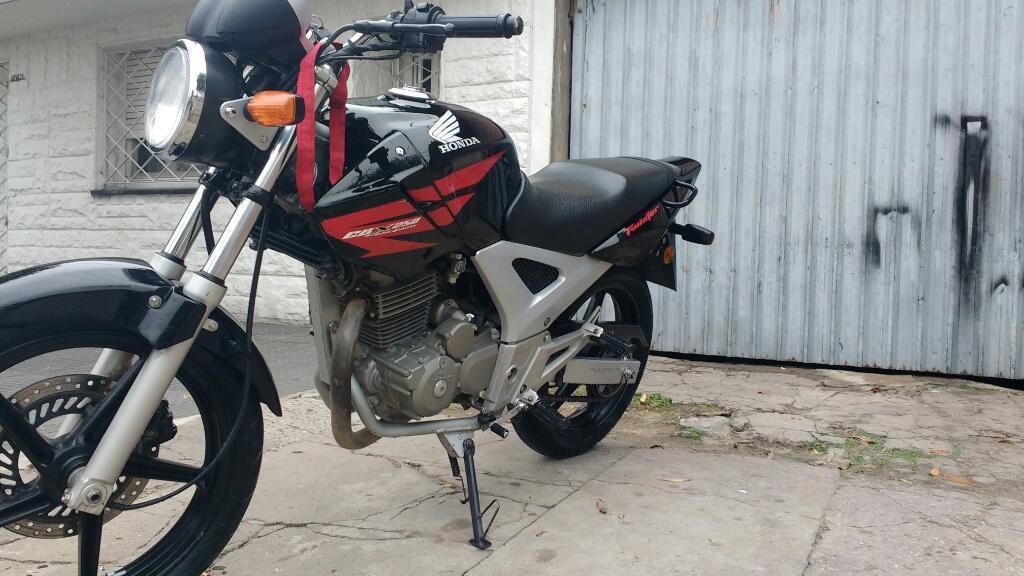 Honda Twister 250