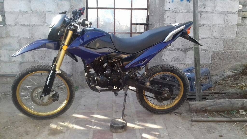 Skua 250 Full