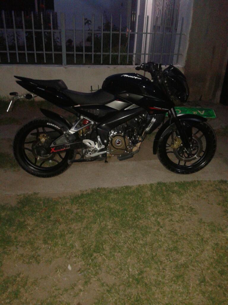 Vendo Rouser Ns 200